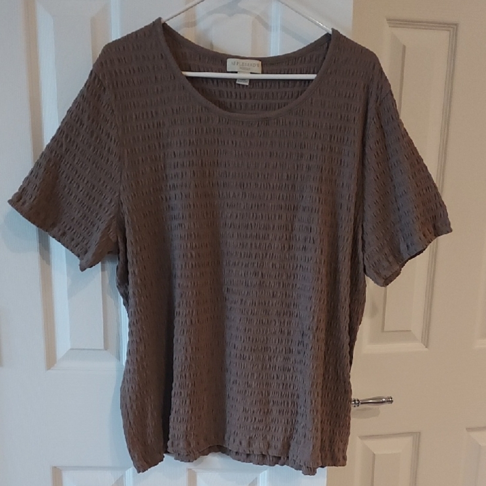 Short Sleeve Textured Tee - Taupe